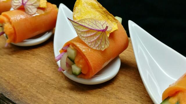 Sweet potato rolls with pickled cucumber and Sweet Peeper