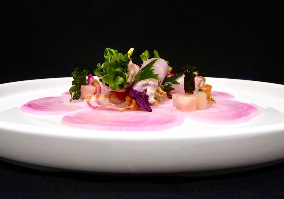 Candied pickled beetroot and ginger dressing wrap - Koppert Cress