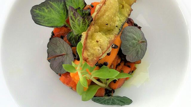Gamja Jorim and sweet potato skin Zorri Cress tempura