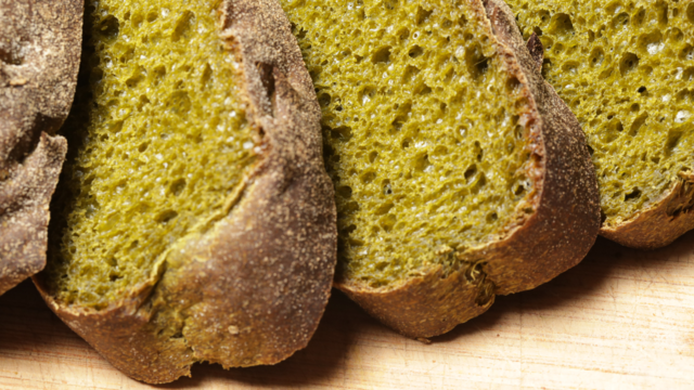 Algae Powder Bread