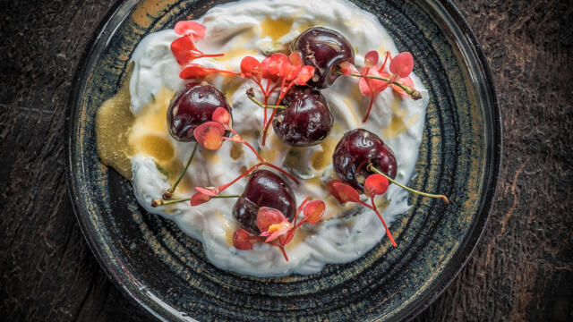 Fresh cherries with cottage cheese, fresh lemon balm, honey and Apple Blossom