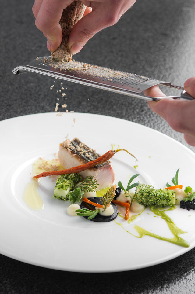 Mackerel, carrot, BlinQ Blossom, broccoli