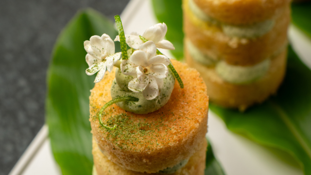 Lime, Jasmine Blossom and Cardamom Leaves Mini Cakes