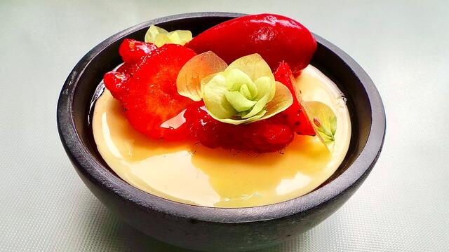 Lemon posset, red berry, Floregano