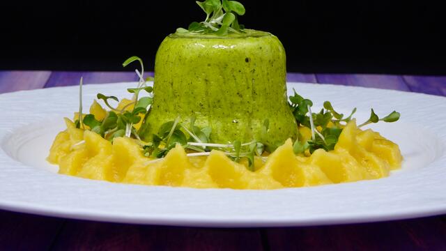 BroccoCress pudding met wortelpuree